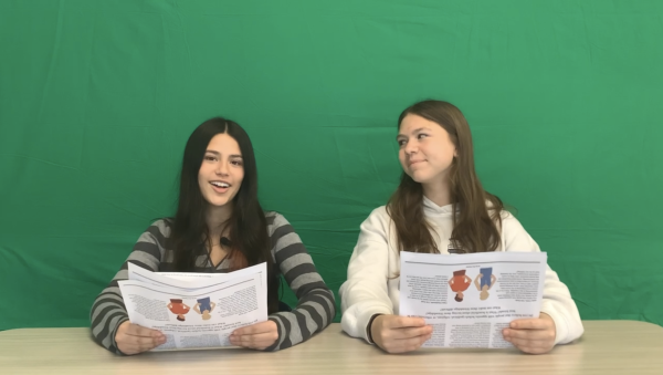 Malena Ruiz-Michels and Lexi Torres filming sports news in front of green screen